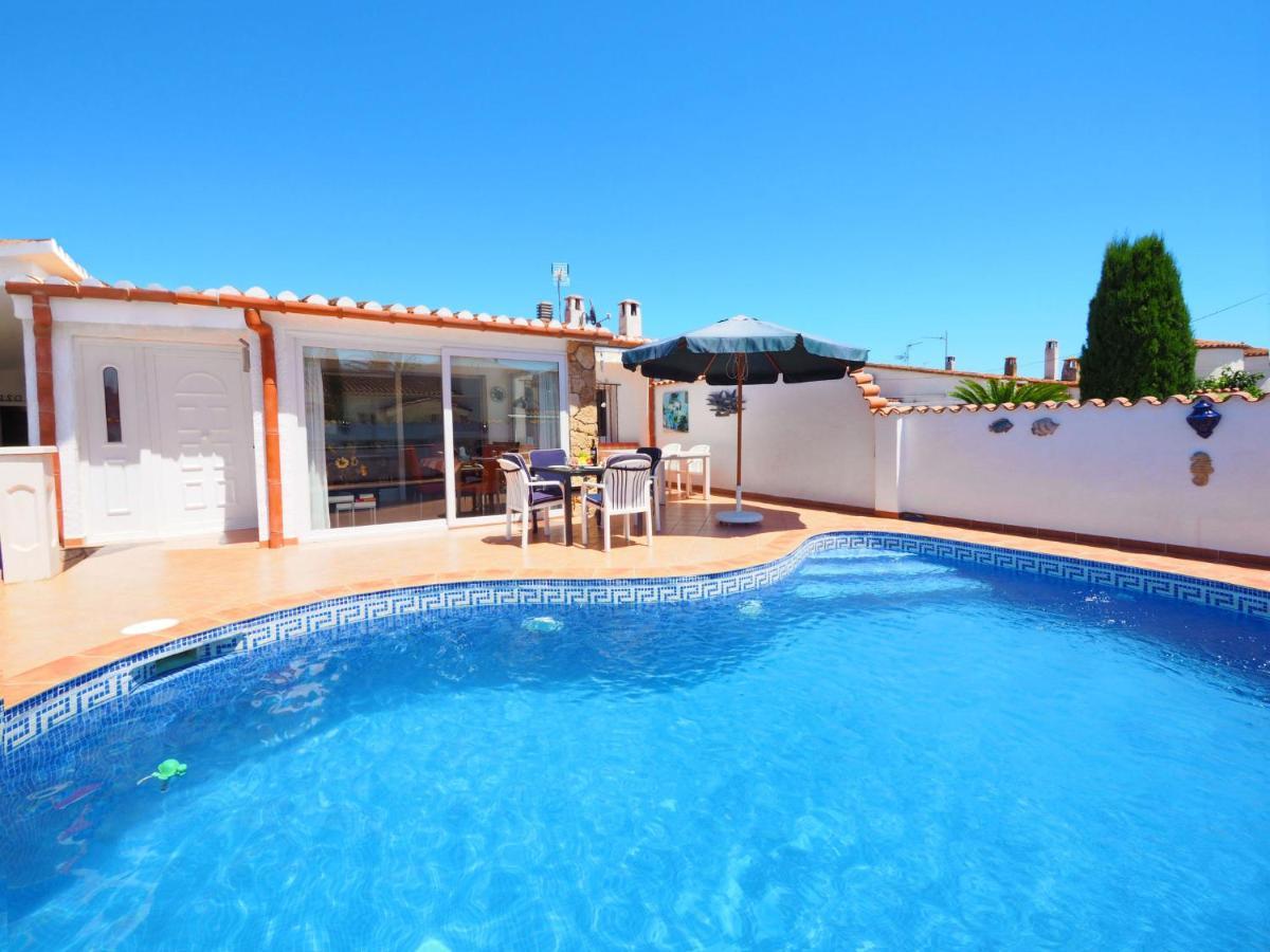 Holiday Home Peni By Interhome Ampuriabrava Exterior foto
